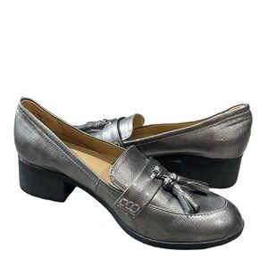 Naturalizer Nina Metallic Silver Gray Pewter Tassel Comfort Heeled Loafer Shoes
